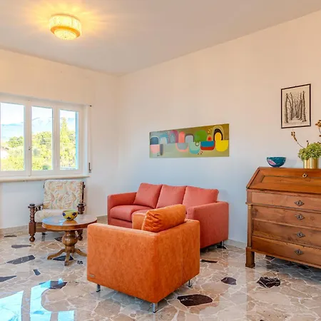 Il Pomelo By Interhome
